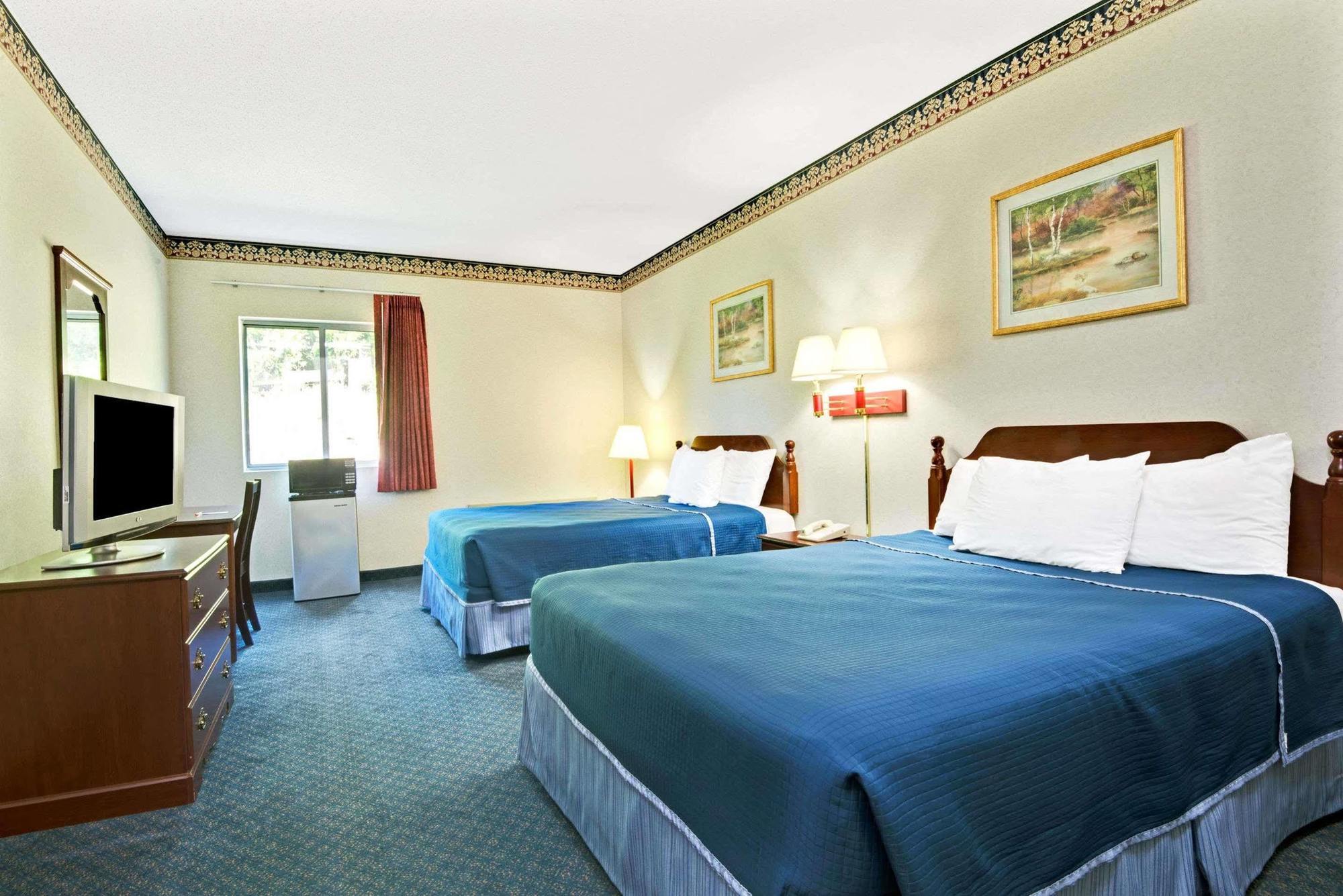 Motel 6 Bethel, Ct - Danbury Bagian luar foto